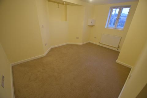 2 bedroom maisonette to rent - Midland Road, Luton