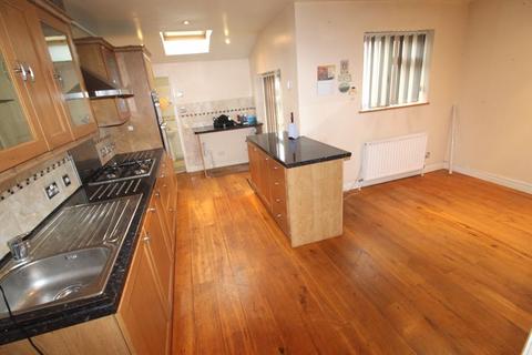51 Freemantle Road, Bristol, BS5 6SY