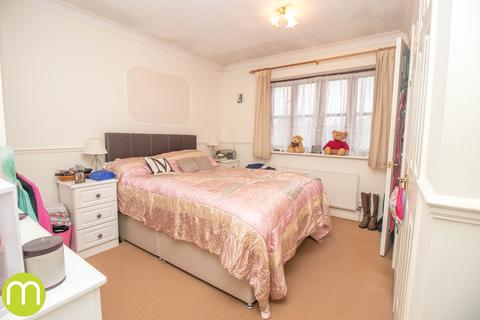 19 Chaplin Drive, Colchester, CO4 3EA