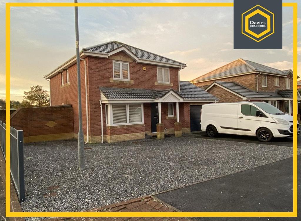 Curlew Close, Llanelli, SA15 4 bed detached house £399,995