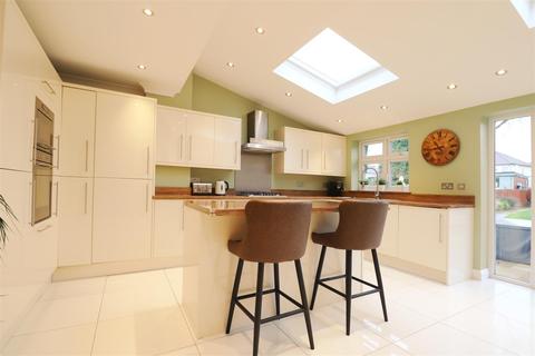 33 Ashbourne Avenue, Bexleyheath, DA7 5NT