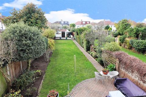 5 Madison Gardens, Bexleyheath, DA7 5SU