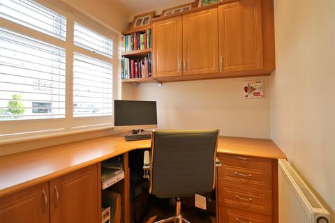 5 Madison Gardens, Bexleyheath, DA7 5SU