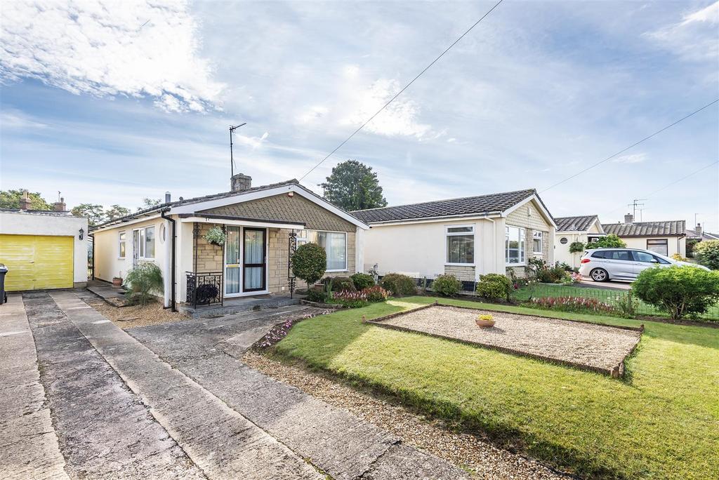 Springfield Road, Rowde 3 bed bungalow for sale £285,000