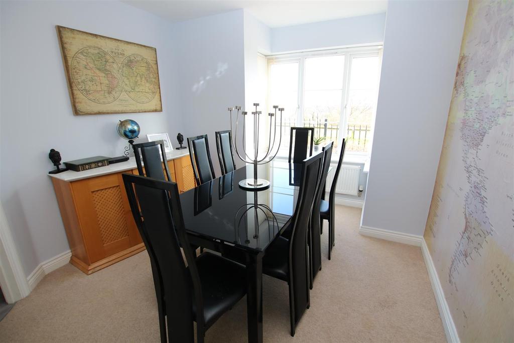 Dining Room.JPG