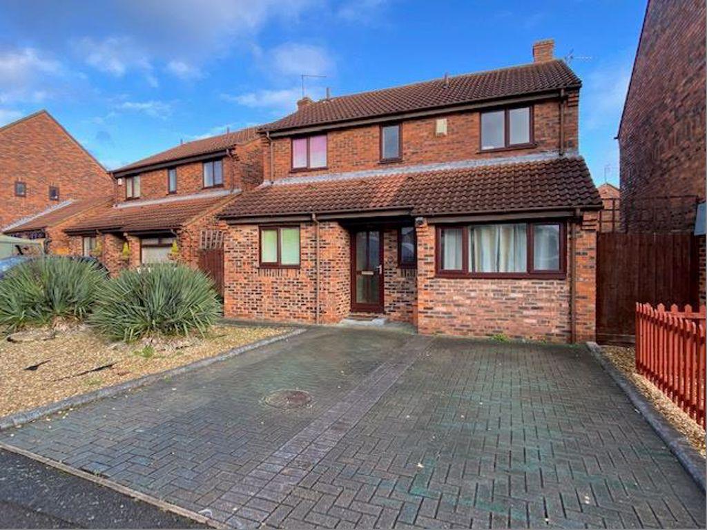 The Fairoaks, Wakes Meadow, Northampton 4 bed detached house £1,095