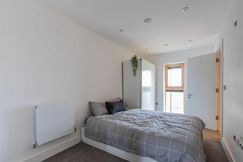 80 Empire Way, Cardiff, CF11 0JW
