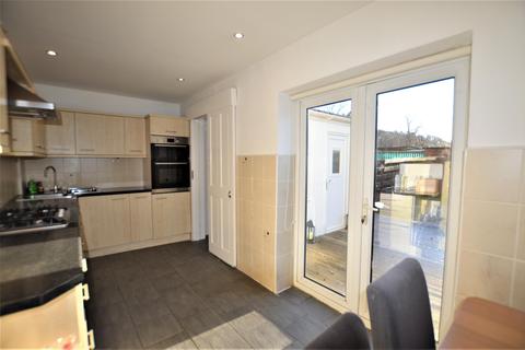 32 Flatt Road, Largs, KA30 9EA