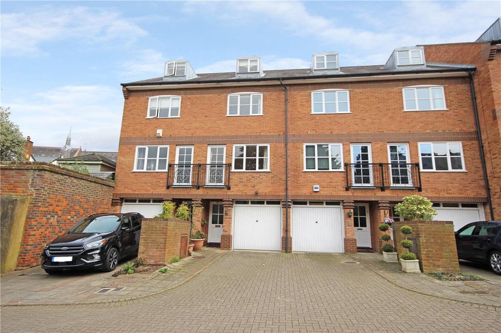 Bowes Lyon Mews, St. Albans, Hertfordshire 3 bed terraced house for ...