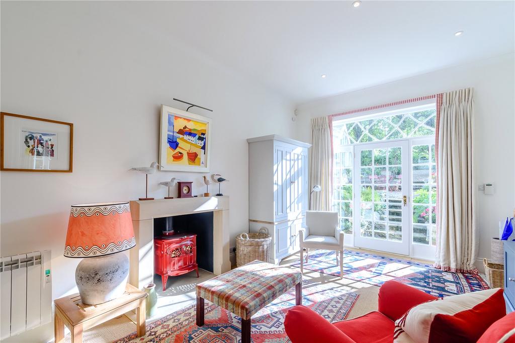 Garden House Lounge