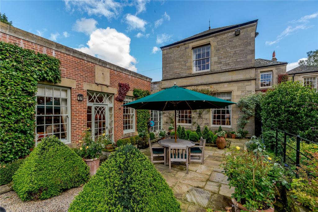 Dining Room Terrace