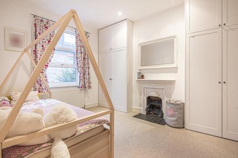 50 Adelaide Grove, London, W12 0JJ
