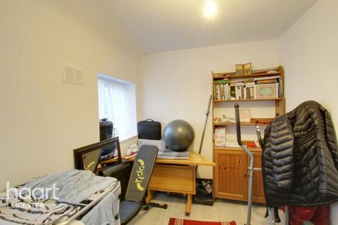 57 Dillon Road, Leicester, LE3 9PJ