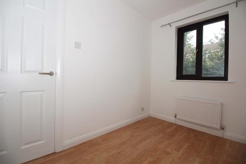 2 bedroom park home to rent, Pen Bryn Hendy, Miskin, CF72 8QX