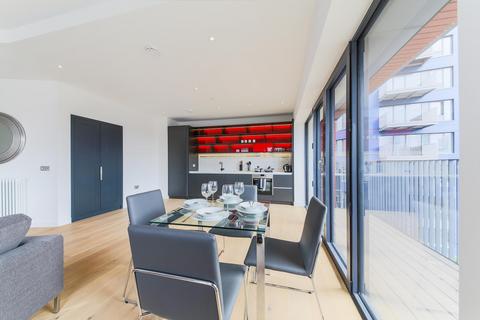 2 bedroom apartment to rent, Java House, London City Island, London, E14