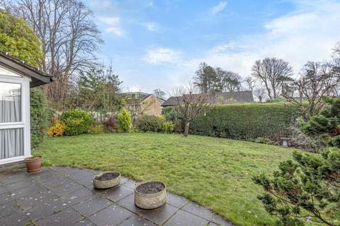 6 Cromlix Close, Chislehurst, BR7 5SJ