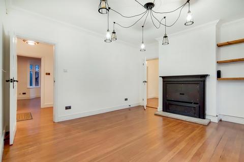 9 Christian Fields, London, SW16 3JY