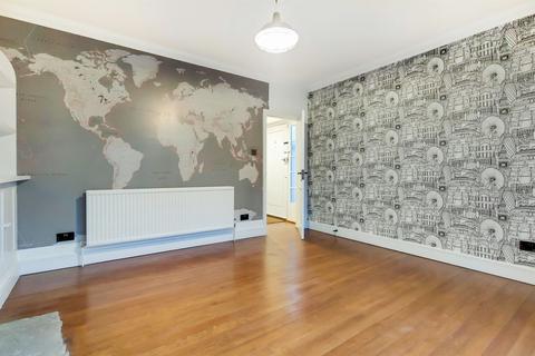 9 Christian Fields, London, SW16 3JY