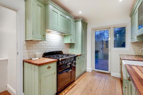 9 Christian Fields, London, SW16 3JY