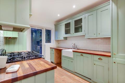 9 Christian Fields, London, SW16 3JY