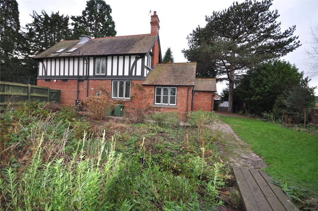 Holyhead Road, Wellington, Telford 3 bed property £850 pcm (£196 pw)
