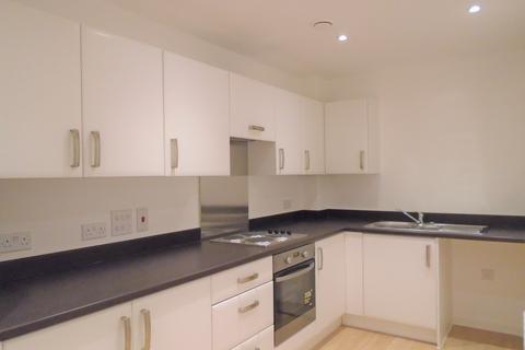 2 bedroom apartment to rent, Slough SL2