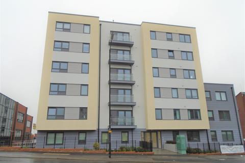 2 bedroom apartment to rent, Slough SL2