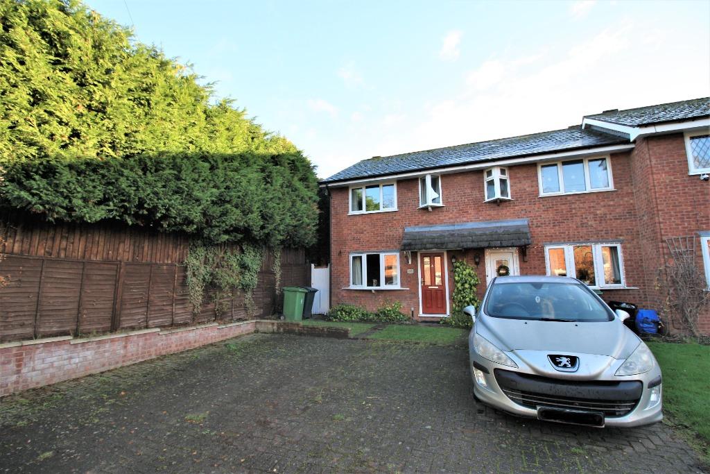 Ellesmere Road, Greenfields, Shrewsbury, SY1 2QP 2 bed end of terrace
