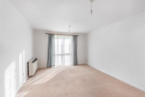 Flat 1, Denton Court Bobmore Lane, Marlow, SL7 1GW