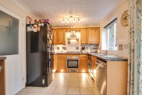 20 Arrow Close, Southampton, SO19 9TR