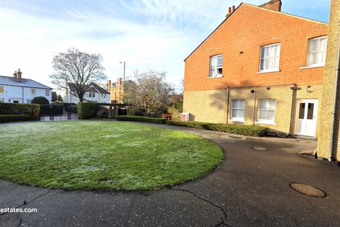 1 bedroom flat for sale, St. Marthas Court, Wood Street, High Barnet EN5