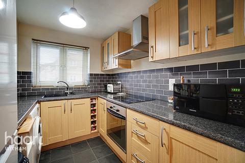 168 Constance Close, Witham, CM8 1XZ