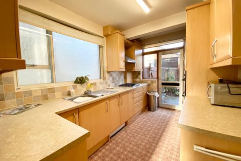 109 Squirrels Heath Road, Romford, RM3 0LR