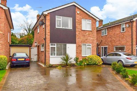 10 Rectory Close, Farnham Royal, Slough, SL2 3BG