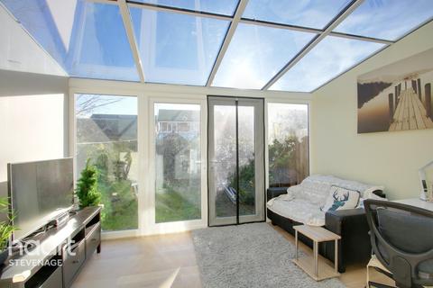 59 Shearwater Close, Stevenage, SG2 9RX
