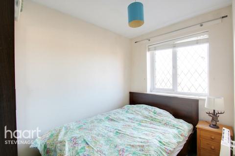 59 Shearwater Close, Stevenage, SG2 9RX