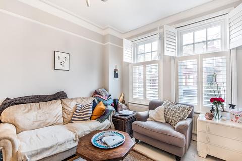 128 Amesbury Avenue, London, SW2 3AB