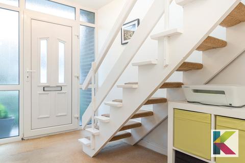 83 Delph Lane, Delph, Oldham, OL3 5HX