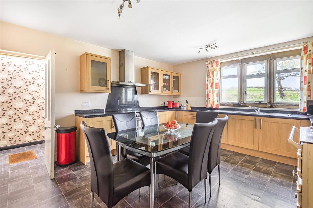 Standish Court Farm, Stonehouse, Glos., GL10 4 bed detached house to