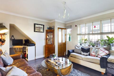 1 Collingbourne Avenue, Bournemouth, BH6 5QR