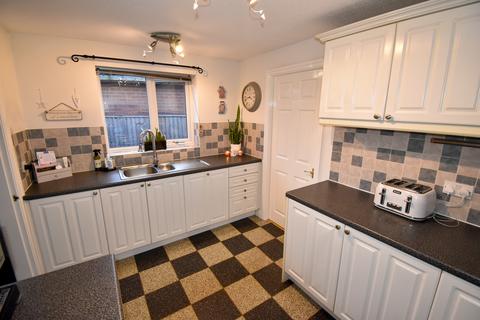 30 Askrigg Close, Blackpool, FY4 5RE
