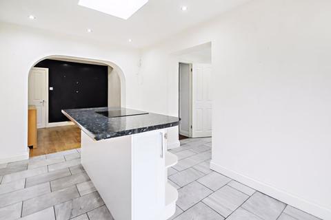 16 Albany Close, Bexley, DA5 3ES