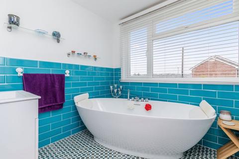 10 Bramble Rise, Brighton, BN1 5GF