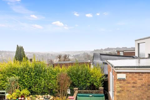 10 Bramble Rise, Brighton, BN1 5GF