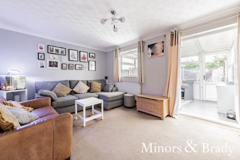 12a Carl Close, Dereham, NR19 1ET