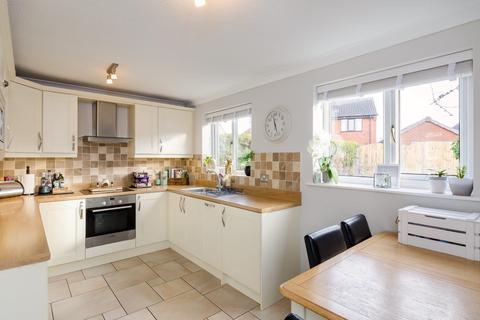 2 Angram Close, York, YO30 5ZN