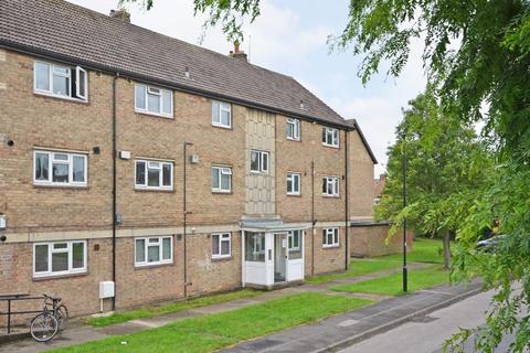 64 Fossway, York, YO31 8SL