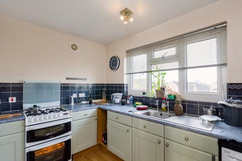 64 Fossway, York, YO31 8SL