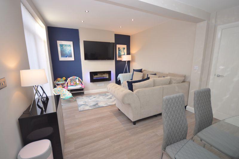 Claremont Drive, Widnes 3 bed semidetached house £215,000