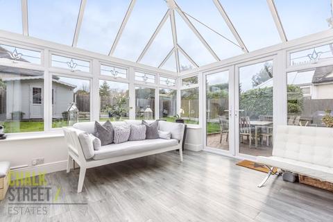 24 Spenser Crescent, Upminster, RM14 1AN